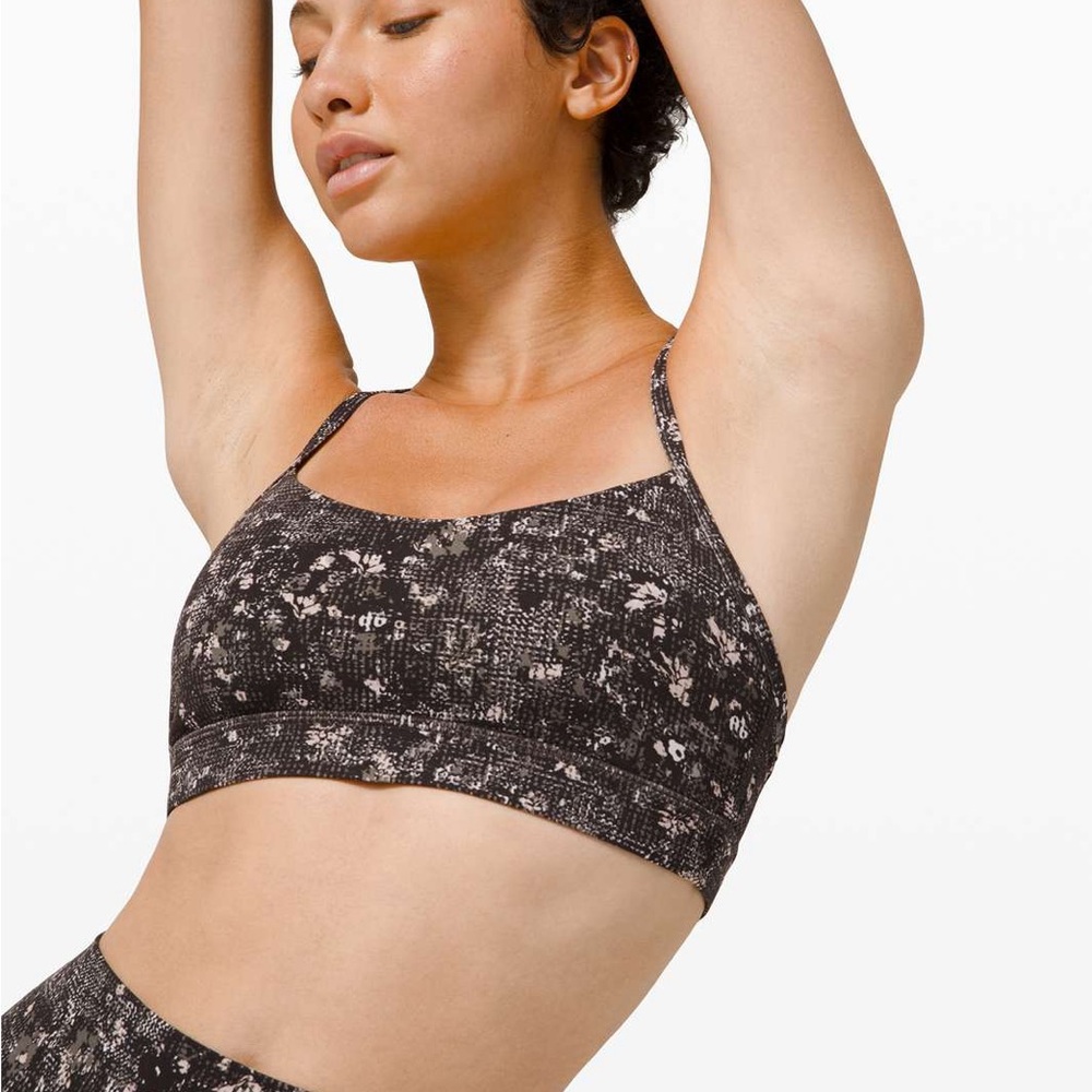Lululemon Flow Y Nulu Sports Bra Equalized Multi Size 6